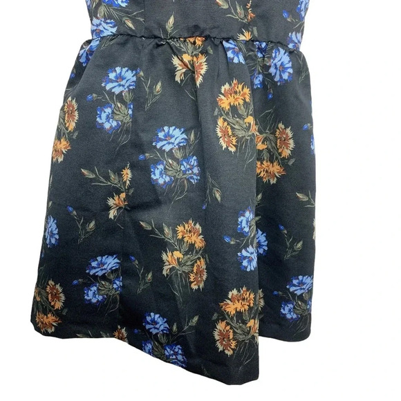 Zara Basics Flare Floral Print Navy Back Crossover Pleated Dress Size Small - Picture 3 of 11